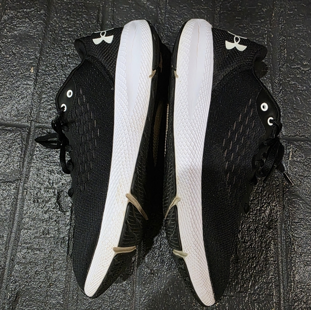 Under Armour Charged Pursuit Running Sneakers,  Women's Size 10 - Picture 6 of 8